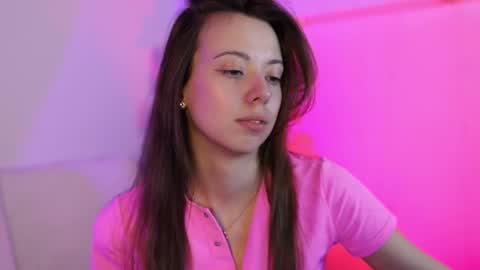 Snapshot of _fluffybunny_ chatting on 02/09/25, 05:54 Goldy Grace online show from 02/09/25, 05:54