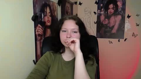 Alice online show from 04/18/26, 06:39