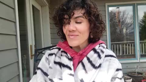 Snapshot of _frankie_rivers chatting on 03/02/25, 06:51 Frankie Rivers allmylinks online show from 03/02/25, 06:51