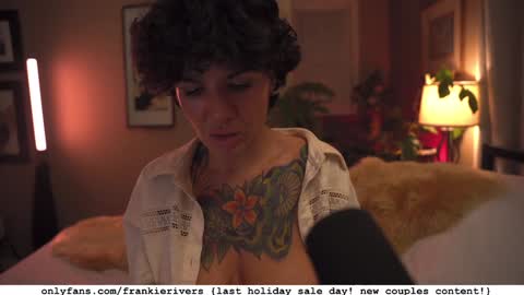 Snapshot of _frankie_rivers chatting on 12/04/25, 03:27 Frankie Rivers allmylinks online show from 12/04/25, 03:27
