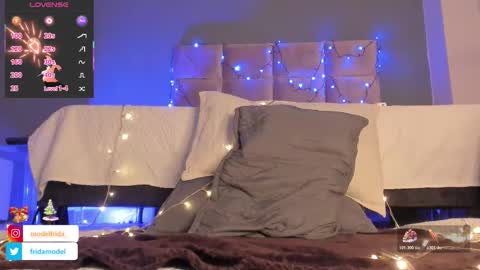 Frida online show from 12/04/25, 01:20