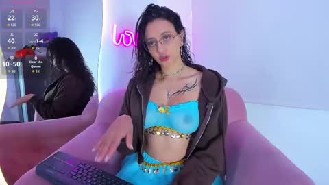 Gabby online show from 09/12/25, 10:48