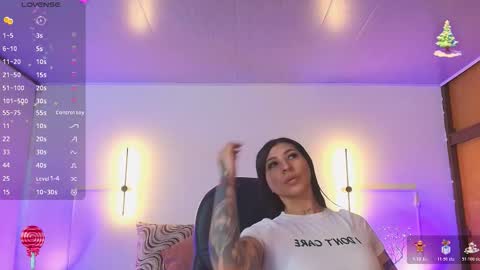  Juliana   Gaby   Kloe online show from 11/28/25, 11:35