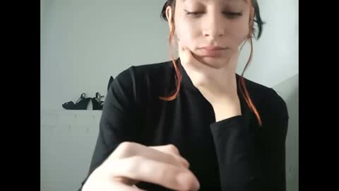 Mia-foster online show from 01/24/25, 12:52