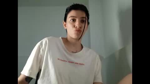 Mia-foster online show from 02/16/25, 08:00