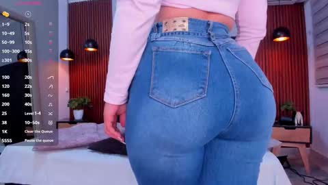 Snapshot of _genesys chatting on 11/18/25, 03:45 Genesys online show from 11/18/25, 03:45