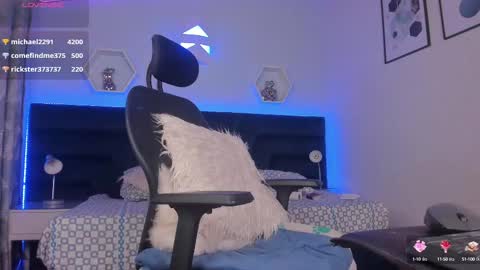 Gia Rose online show from 02/11/25, 04:33