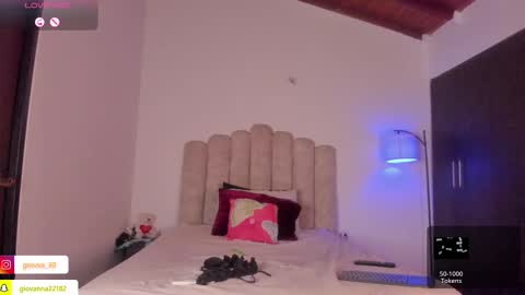 G I O V A online show from 11/20/25, 07:46