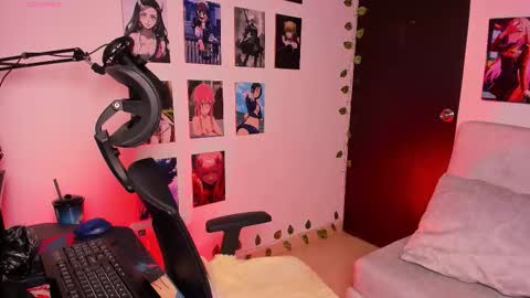 LEEP  online show from 10/14/25, 01:17