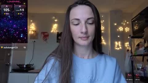 Snapshot of _goddessaurora chatting on 11/14/25, 08:46 Goddess Aurora online show from 11/14/25, 08:46