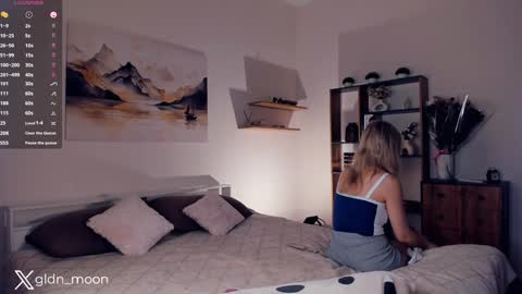 Rina online show from 01/30/25, 12:07