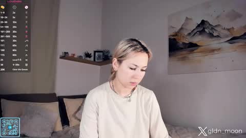 Rina online show from 11/21/25, 07:45