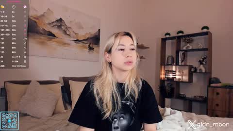 Rina online show from 11/27/25, 11:18