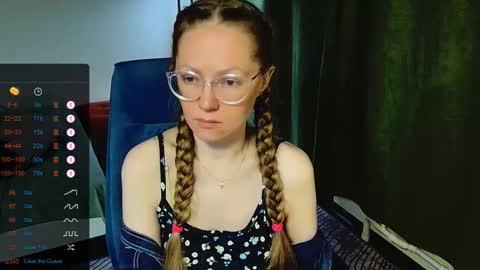 Snapshot of _goldilocks__ chatting on 09/23/25, 06:49 _goldilocks__ online show from 09/23/25, 06:49