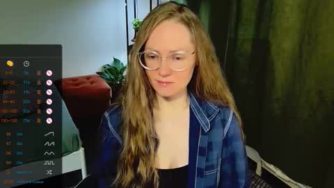 Snapshot of _goldilocks__ chatting on 09/25/25, 07:34 _goldilocks__ online show from 09/25/25, 07:34