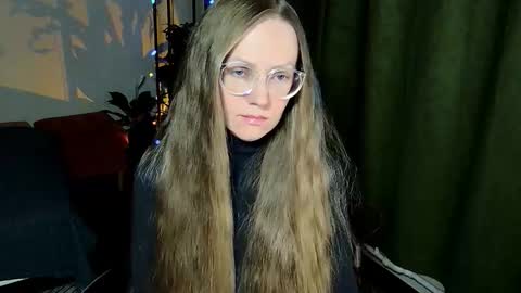 Snapshot of _goldilocks__ chatting on 10/01/25, 04:57 _goldilocks__ online show from 10/01/25, 04:57