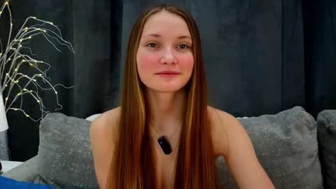 Milly online show from 02/11/25, 02:03