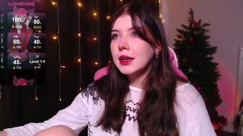 Snapshot of _gummybears_ chatting on 01/05/25, 08:43 Tori online show from 01/05/25, 08:43