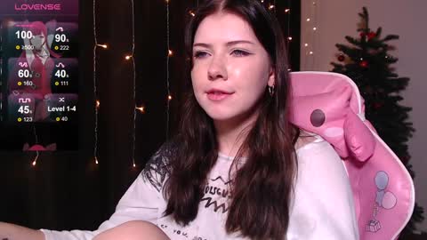 Snapshot of _gummybears_ chatting on 01/13/25, 02:00 Tori online show from 01/13/25, 02:00