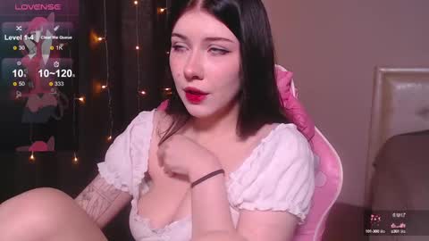 Snapshot of _gummybears_ chatting on 02/17/25, 09:35 Tori online show from 02/17/25, 09:35