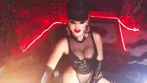 Snapshot of _hailyourqueenx chatting on 01/04/25, 05:47 GoDDess  Chloe online show from 01/04/25, 05:47