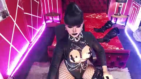 Snapshot of _hailyourqueenx chatting on 10/09/25, 11:03 GoDDess  Chloe online show from 10/09/25, 11:03