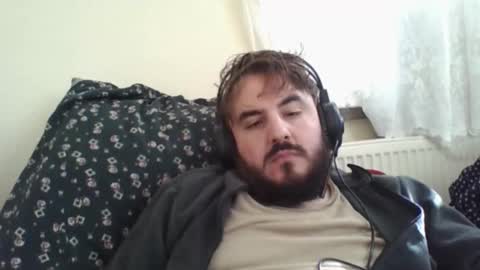  hasanhz.  online show from 12/17/25, 11:38