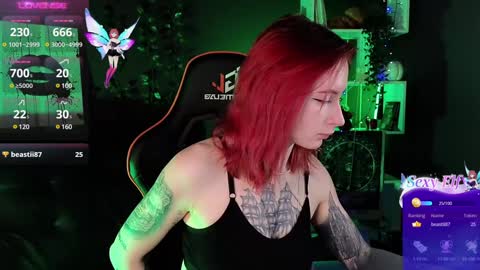 Snapshot of _helencarter chatting on 12/10/24, 08:49 Helen Carter 3 Next stream 2330 MSC online show from 12/10/24, 08:49