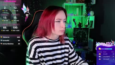 Snapshot of _helencarter chatting on 12/10/24, 11:51 Helen Carter 3 Next stream 2330 MSC online show from 12/10/24, 11:51