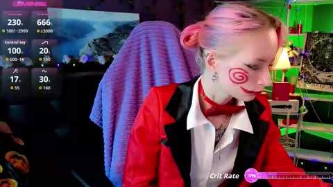 Snapshot of _helencarter chatting on 10/31/25, 08:43 Helen Carter 3 Next stream 2330 MSC online show from 10/31/25, 08:43