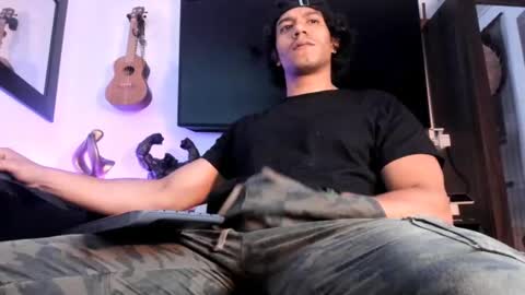 Heracles online show from 10/05/25, 03:43