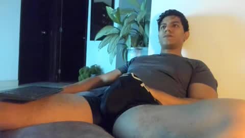 Snapshot of _heracles1 chatting on 01/08/26, 04:26 Heracles online show from 01/08/26, 04:26