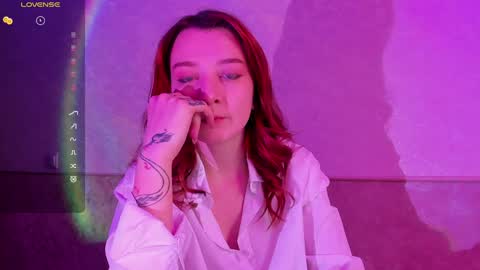 _hey_scarlett_ online show from 12/03/24, 04:58