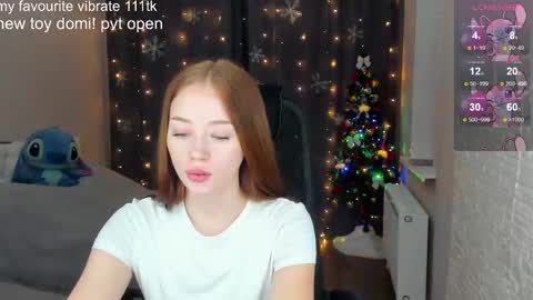 _hot_mia_1 online show from 12/09/24, 03:22