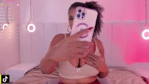 Darlis  online show from 10/30/25, 07:36