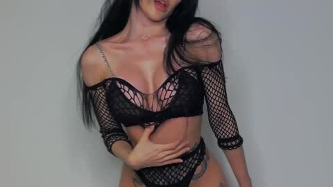 Snapshot of _iammary chatting on 12/21/24, 04:46 Mary online show from 12/21/24, 04:46