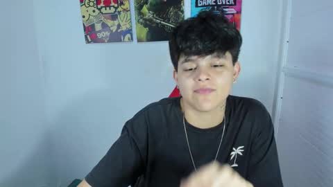 Snapshot of _ian_sweet chatting on 11/25/25, 07:25 ian online show from 11/25/25, 07:25