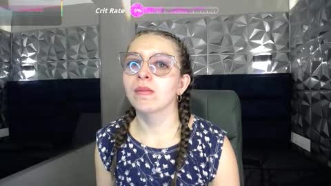 Isa online show from 01/19/26, 03:49