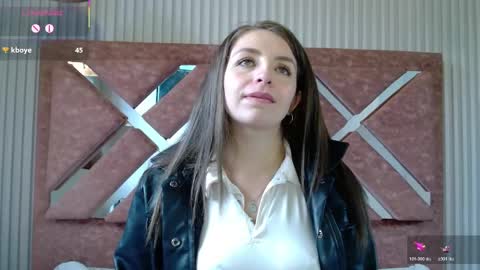 Isa online show from 04/18/26, 03:05