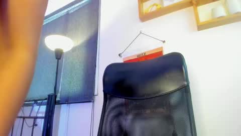 Snapshot of _ivanna11_ chatting on 01/31/25, 06:03 Ivanna online show from 01/31/25, 06:03
