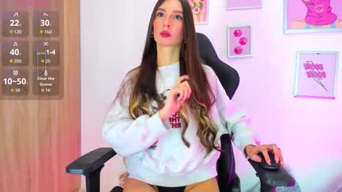 Ivanna online show from 11/17/25, 01:44