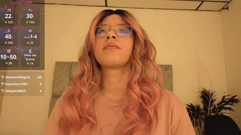 Snapshot of _izumi__ chatting on 04/11/26, 07:45 Waifu Izumi online show from 04/11/26, 07:45