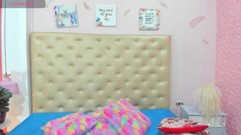 J A D E online show from 10/09/25, 12:03