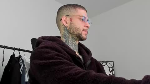 jeison online show from 11/12/25, 12:27