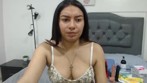 _jane_30 online show from 10/22/25, 02:01