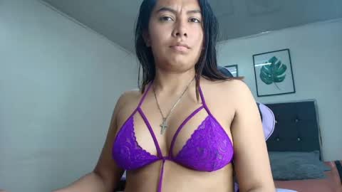 _jane_30 online show from 04/22/26, 03:09