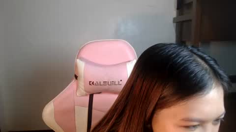 Jen online show from 06/11/26, 08:18