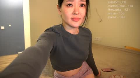 Snapshot of _jikey_ chatting on 10/19/25, 03:12 Jaki online show from 10/19/25, 03:12