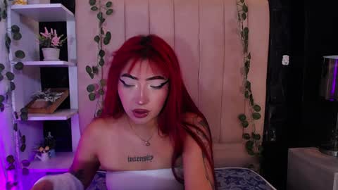 Mia online show from 02/03/25, 05:03