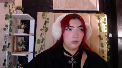 Mia online show from 02/22/25, 03:58